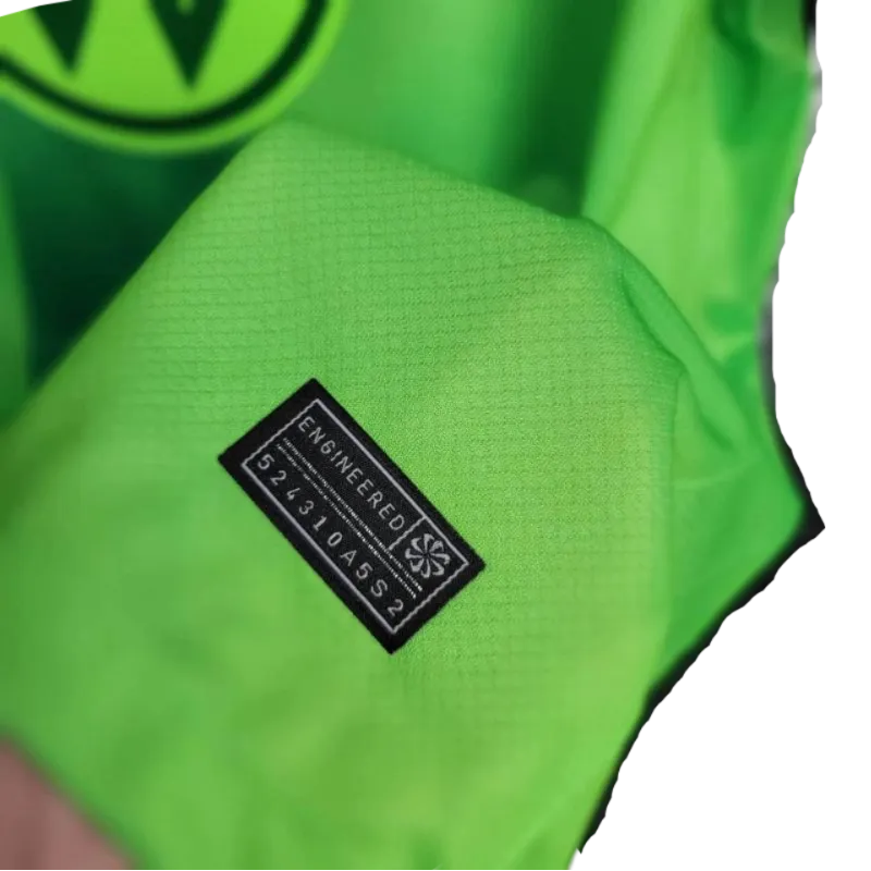 24/25 Wolfsburg Home Kit - Fan version - GoatGears Store