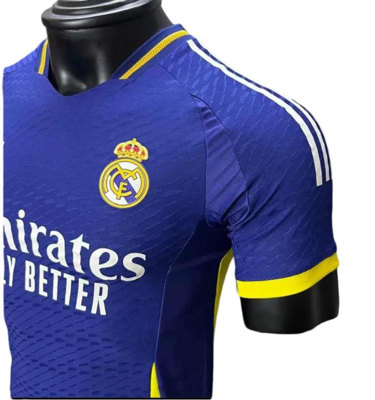 Real madrid special kit online