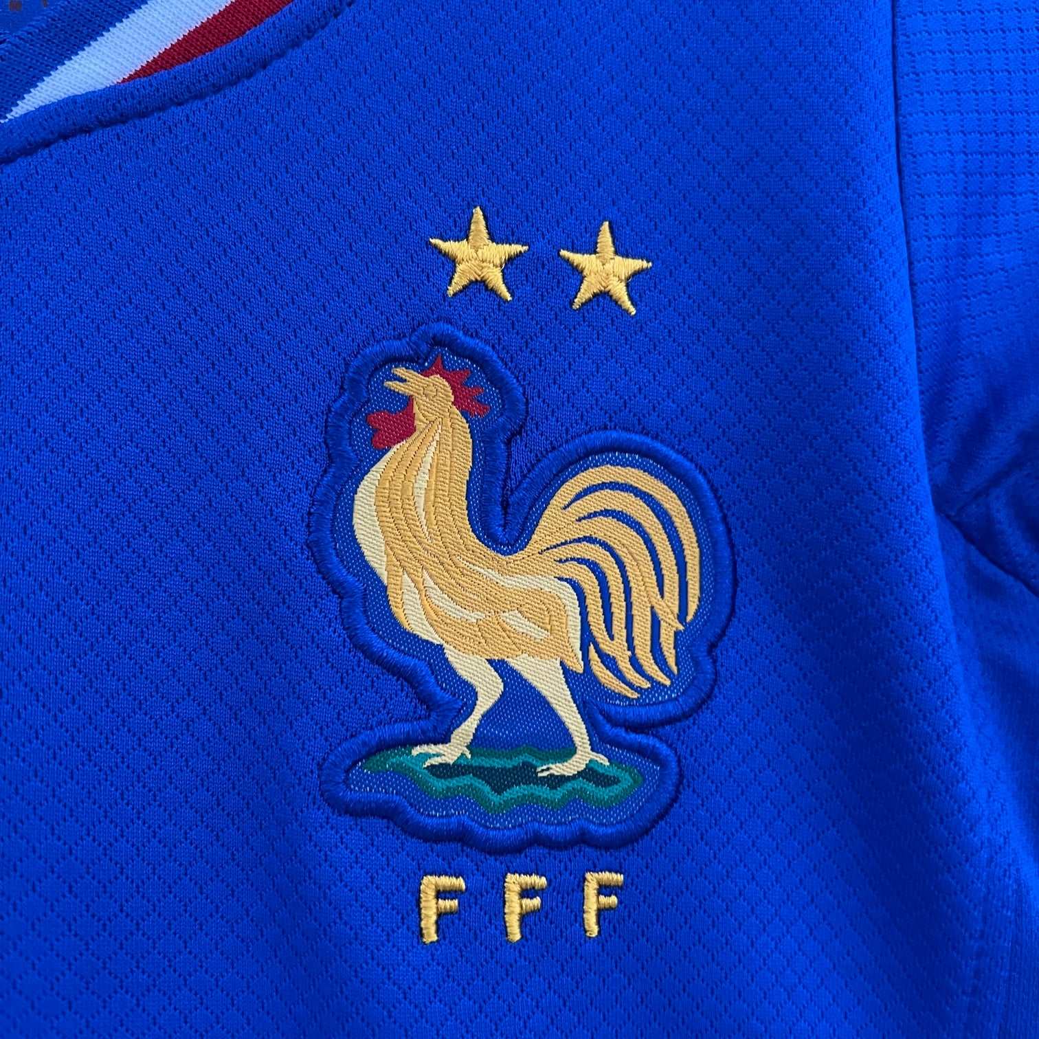 23/24 France Home kids kit